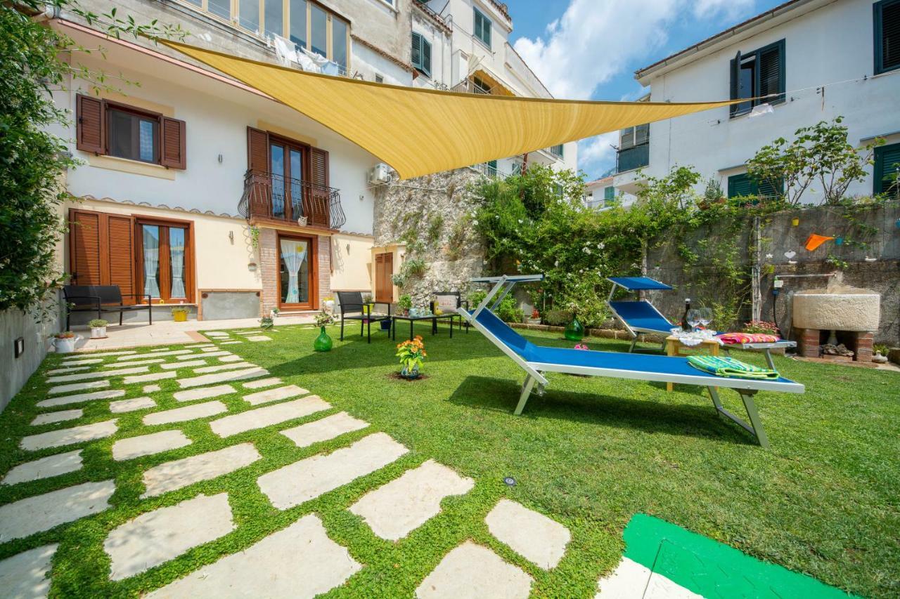 Casa Vacanza Sole Tramonti Luaran gambar